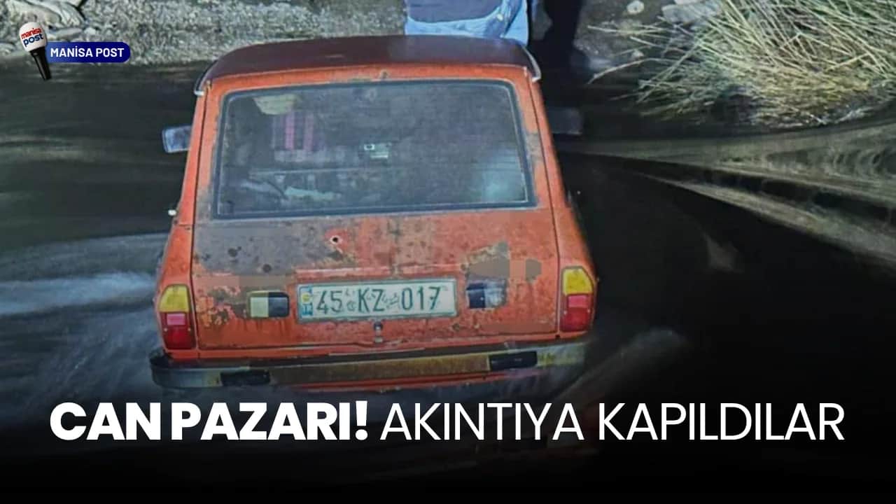 Manisa'da Can Pazarı! Akıntıya Kapılan Otomobilde Mahsur Kalanları İş Makinesi Kurtardı