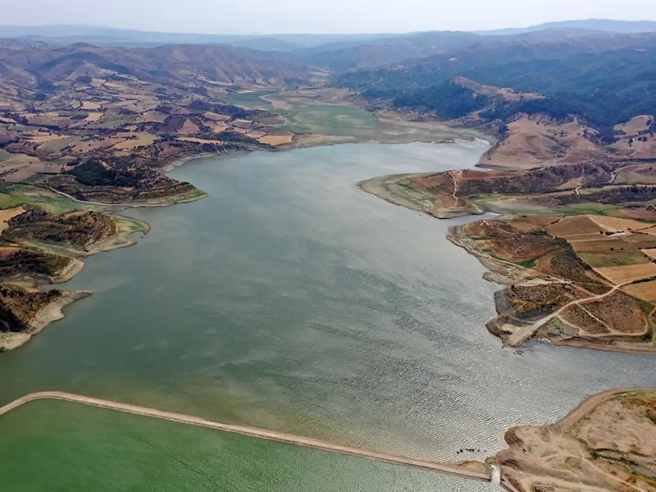 Ege İçin Kırmızı Alarm! Gediz Nehri Can Çekişiyor: Kirlilik Sofralarımıza Kadar Ulaştı