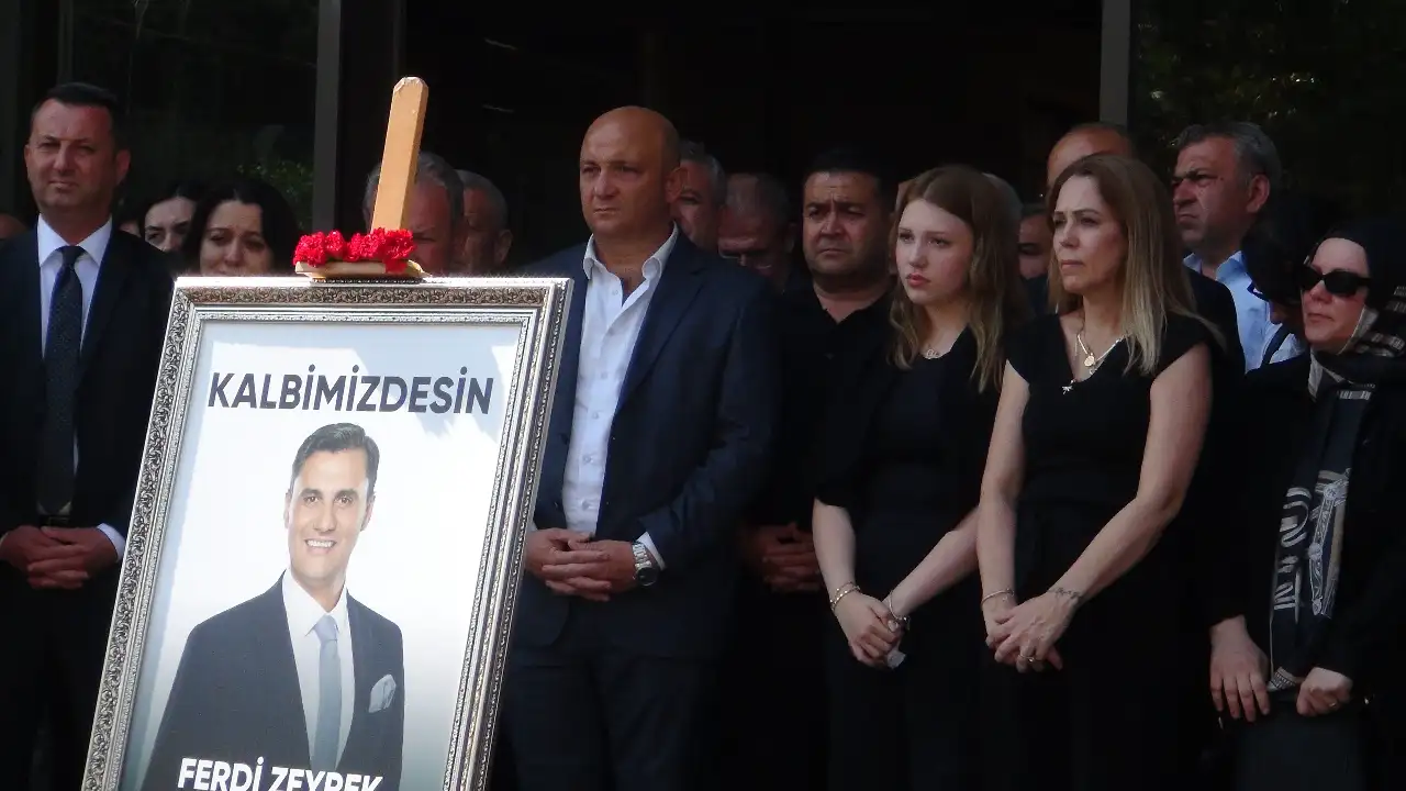Manisa Ferdi Zeyrek’i Unutmadı! Görevi Başında Hayatını Kaybeden Başkan Gözyaşlarıyla Anıldı