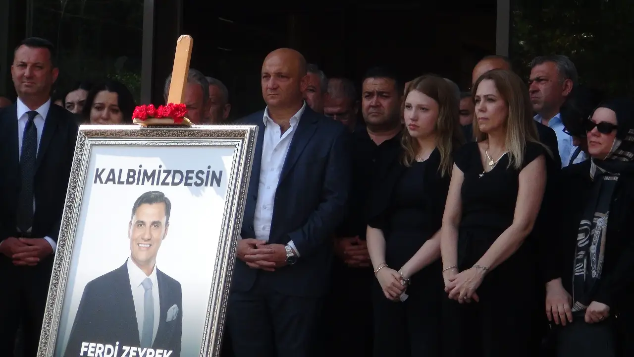 Manisa Ferdi Zeyrek’i Unutmadı! Görevi Başında Hayatını Kaybeden Başkan Gözyaşlarıyla Anıldı